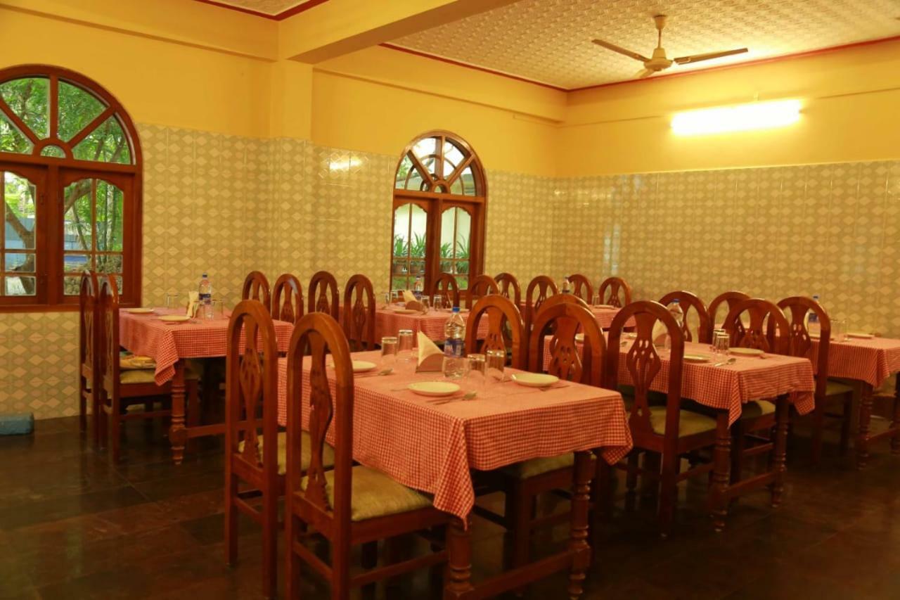 Lake Palace Family Resort Kumarakom Εξωτερικό φωτογραφία
